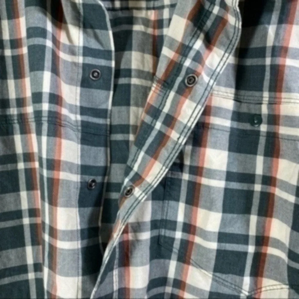 The North Face Mens Plaid Short Sleeve Size L
